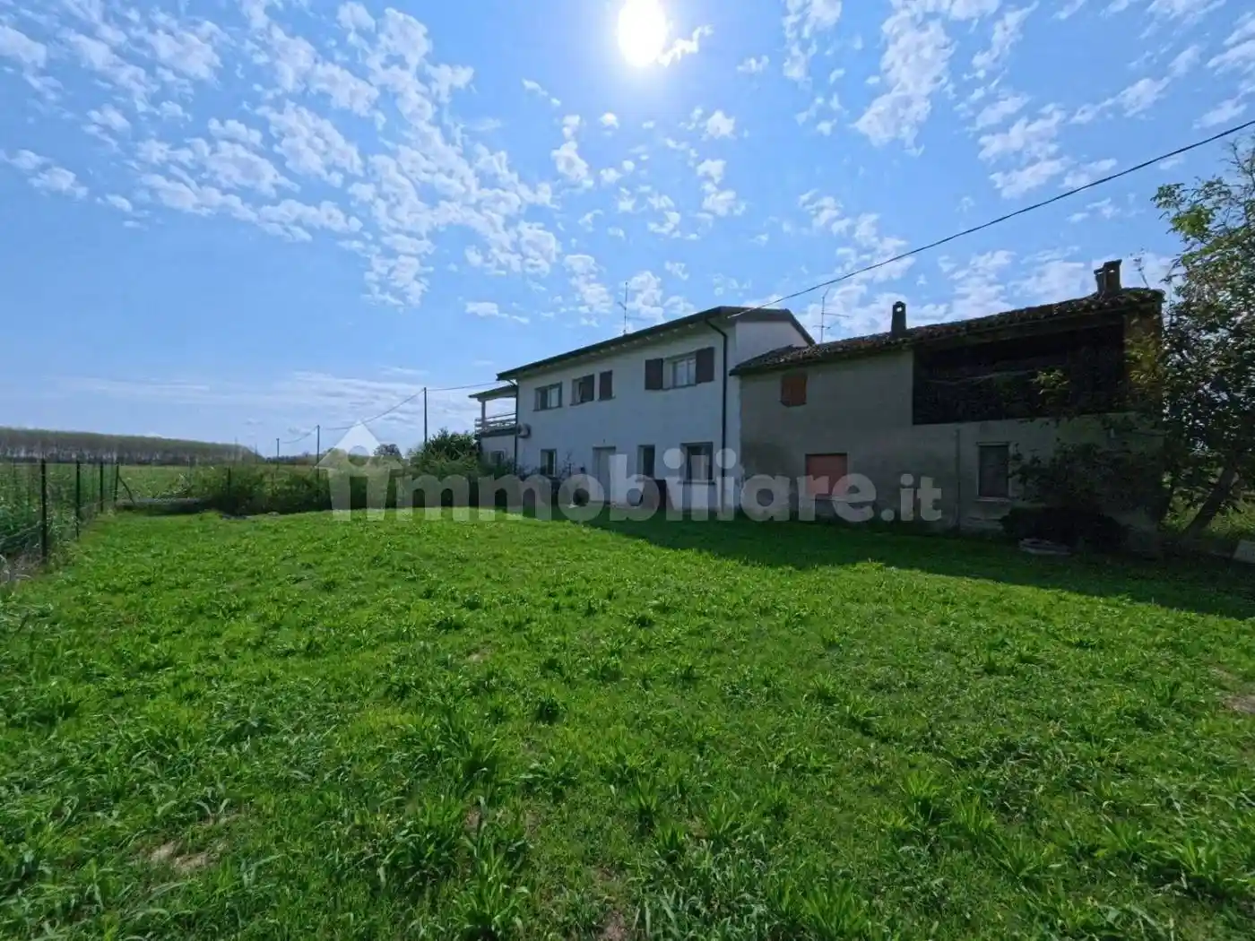 Villa in vendita a Caselle Landi