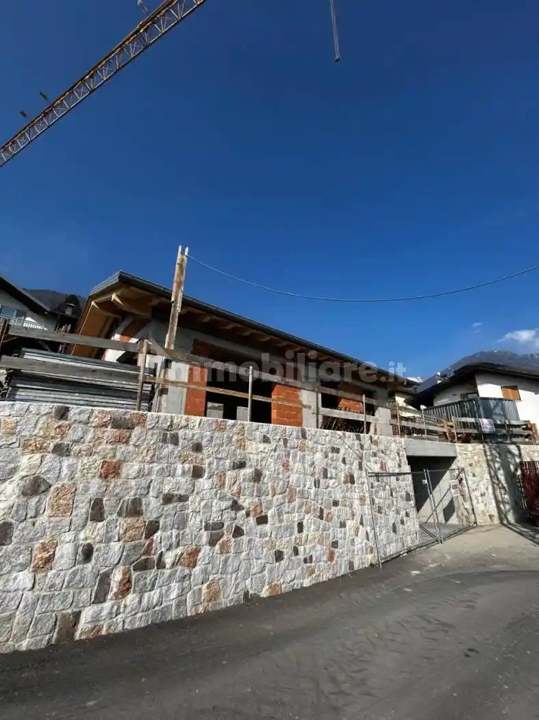 Villa in vendita a Telve