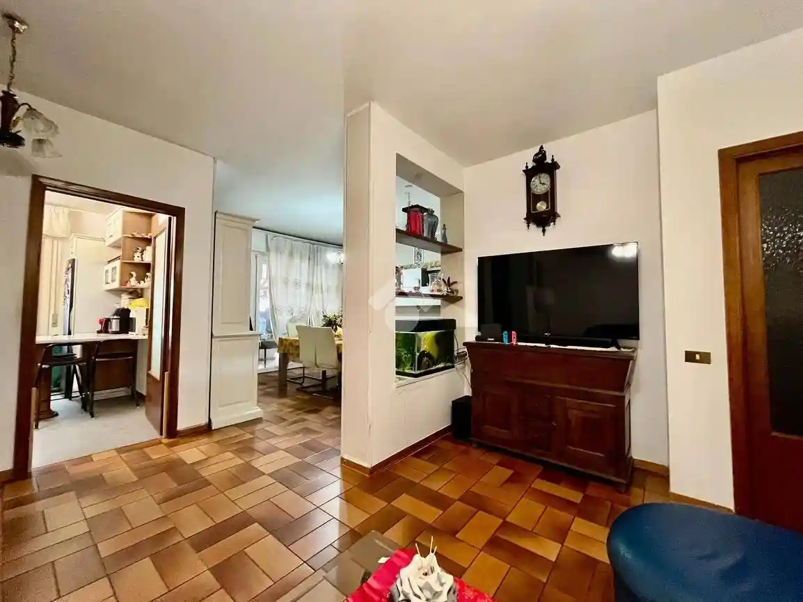 Appartamento in vendita a Uzzano