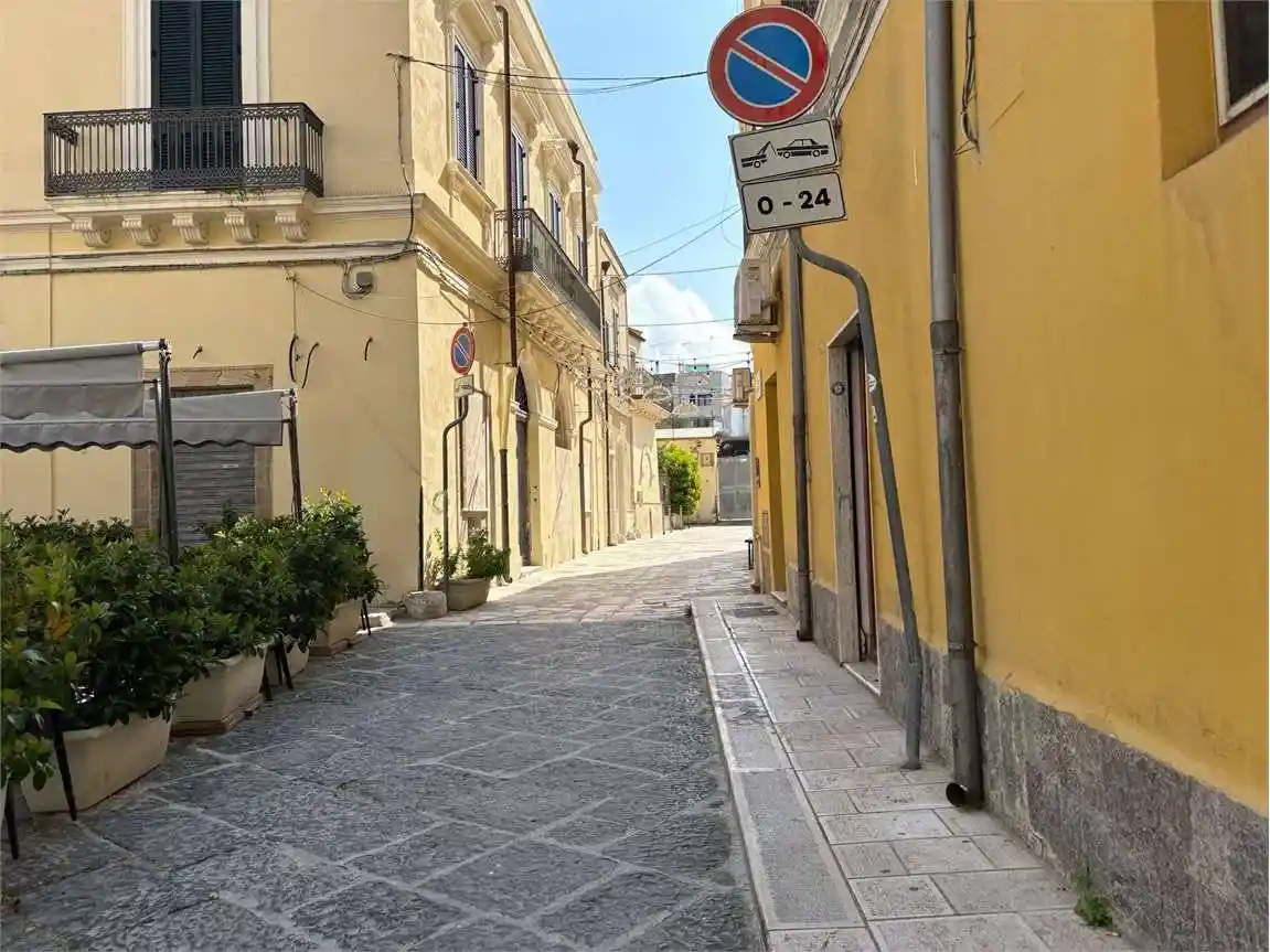 Appartamento in vendita a Brindisi