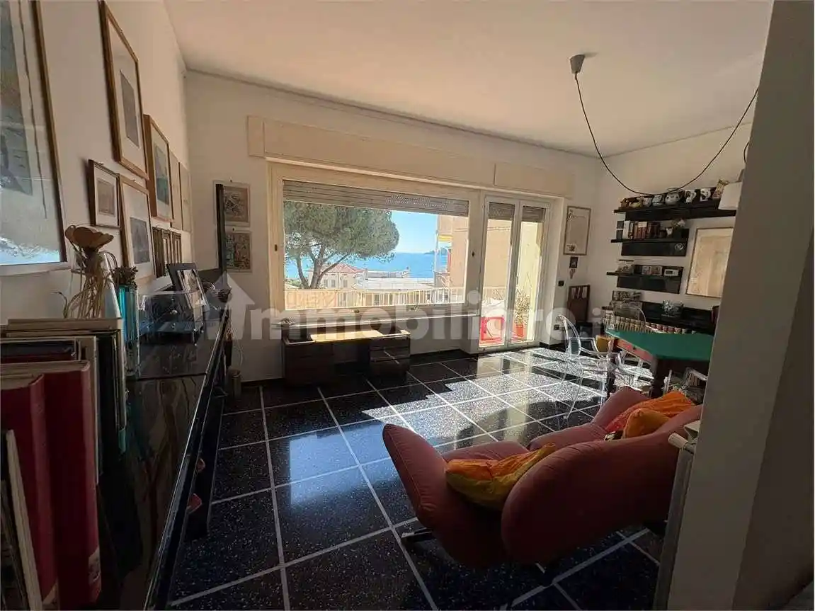 Appartamento in vendita a Rapallo