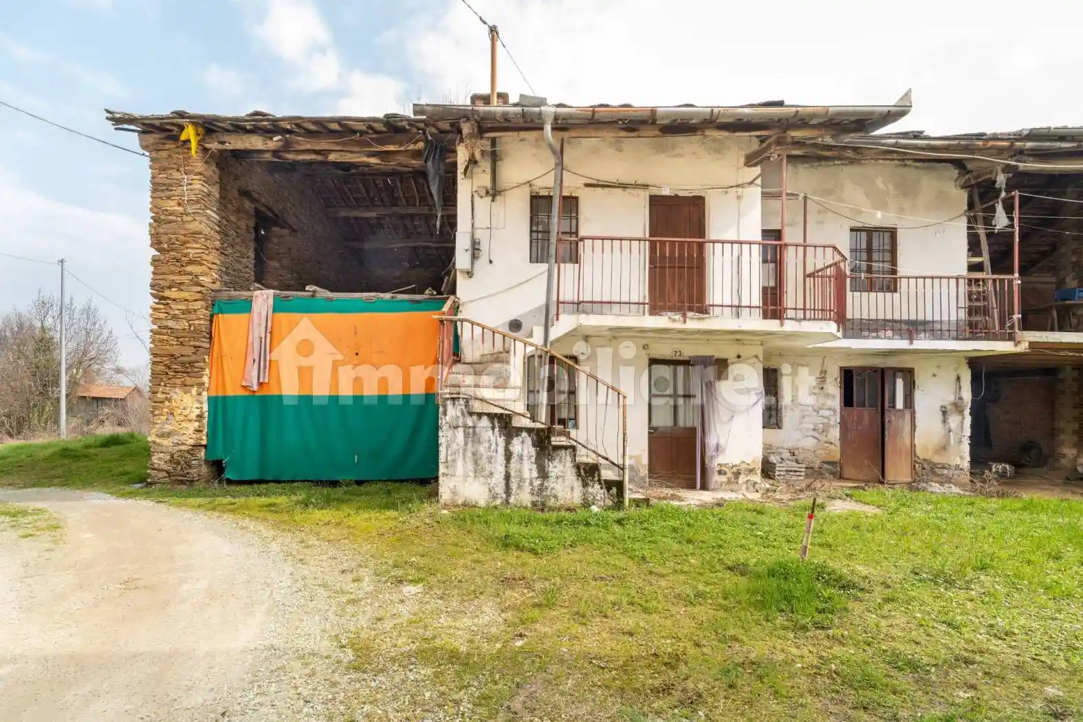 Rustico - Casale in vendita a Barge