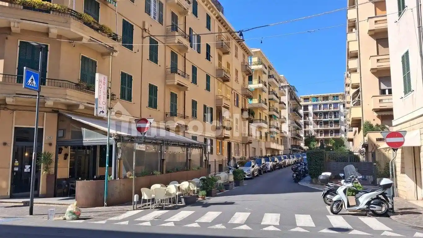 Appartamento in vendita a Alassio