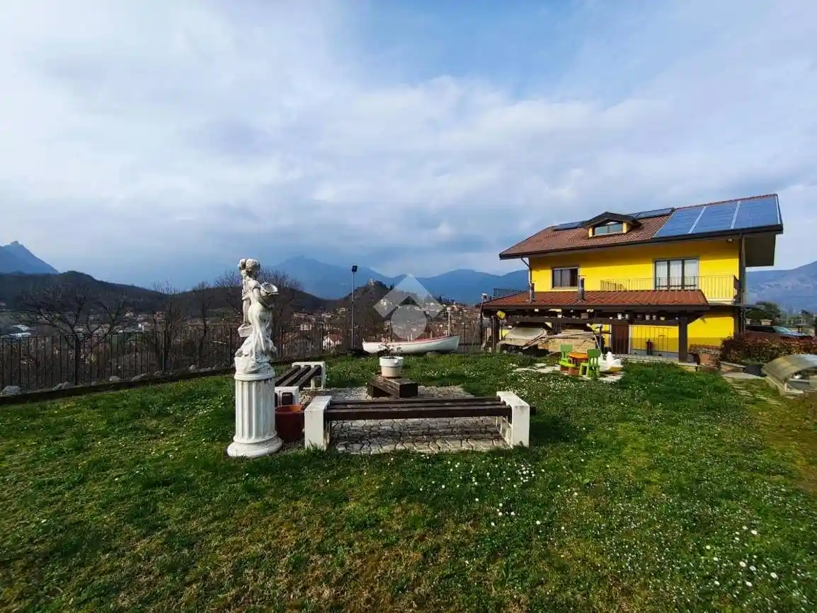 Villa in vendita a Avigliana