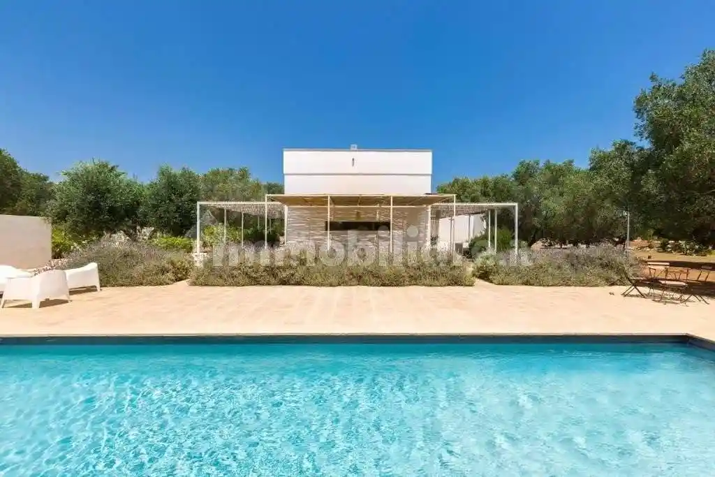 Villa in vendita a Carovigno