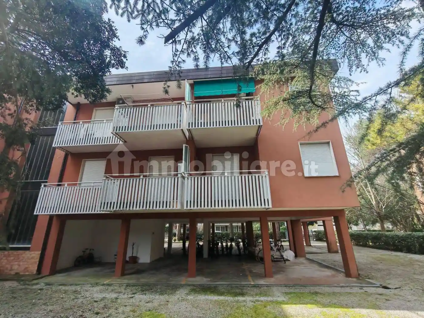 Appartamento in vendita a Grado