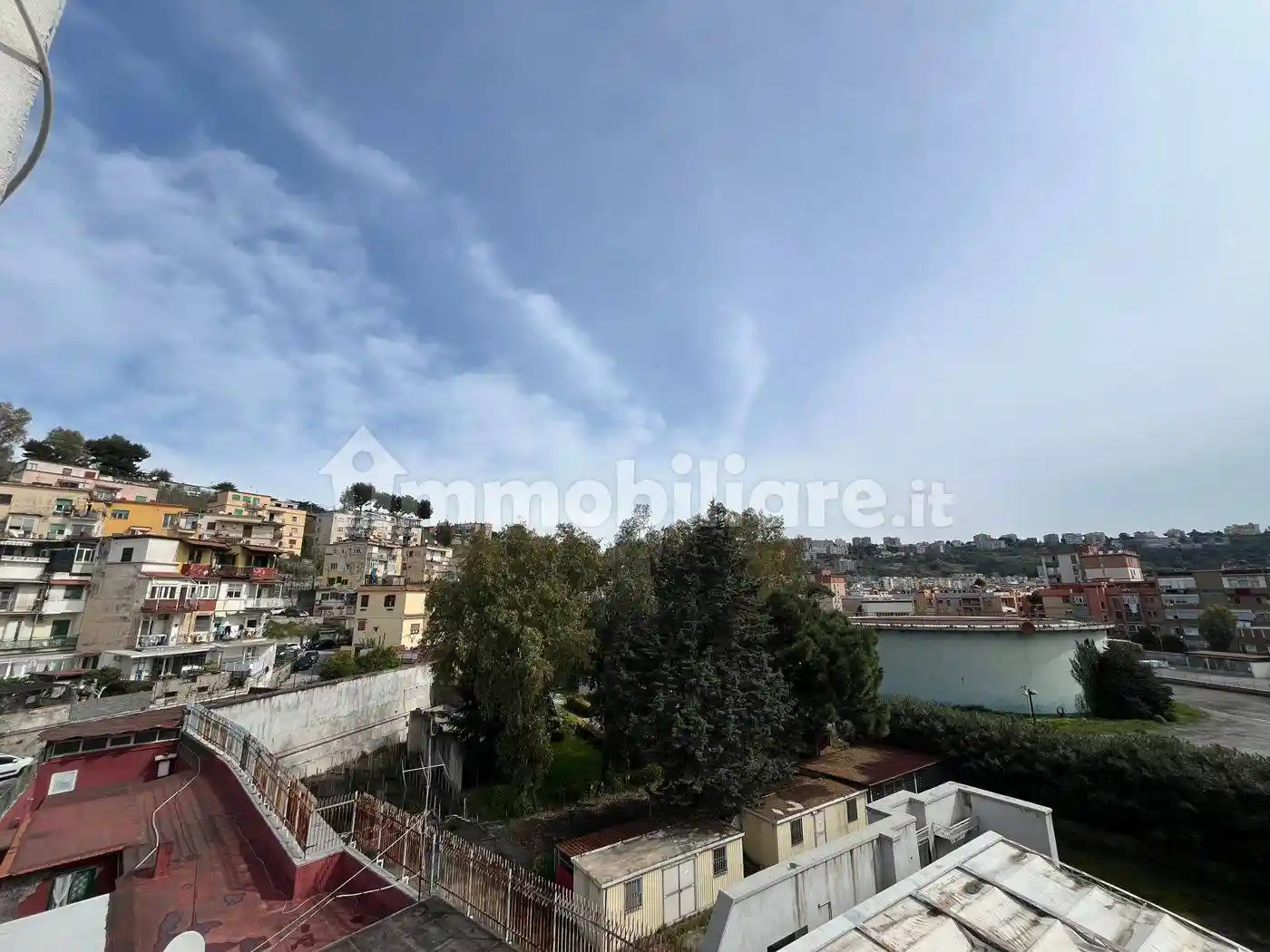 Appartamento in vendita a Napoli