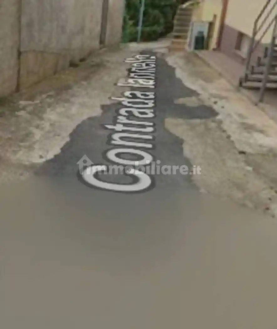 Appartamento in vendita a Piraino