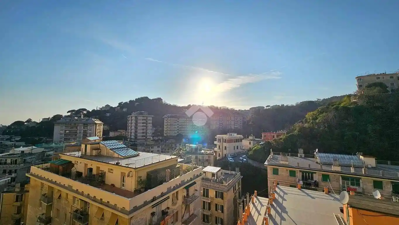 Appartamento in vendita a Genova
