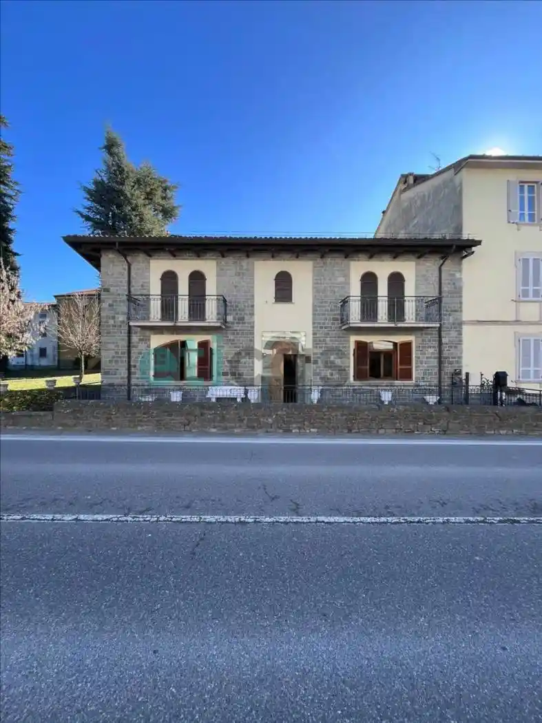 Villa in vendita a Bettola