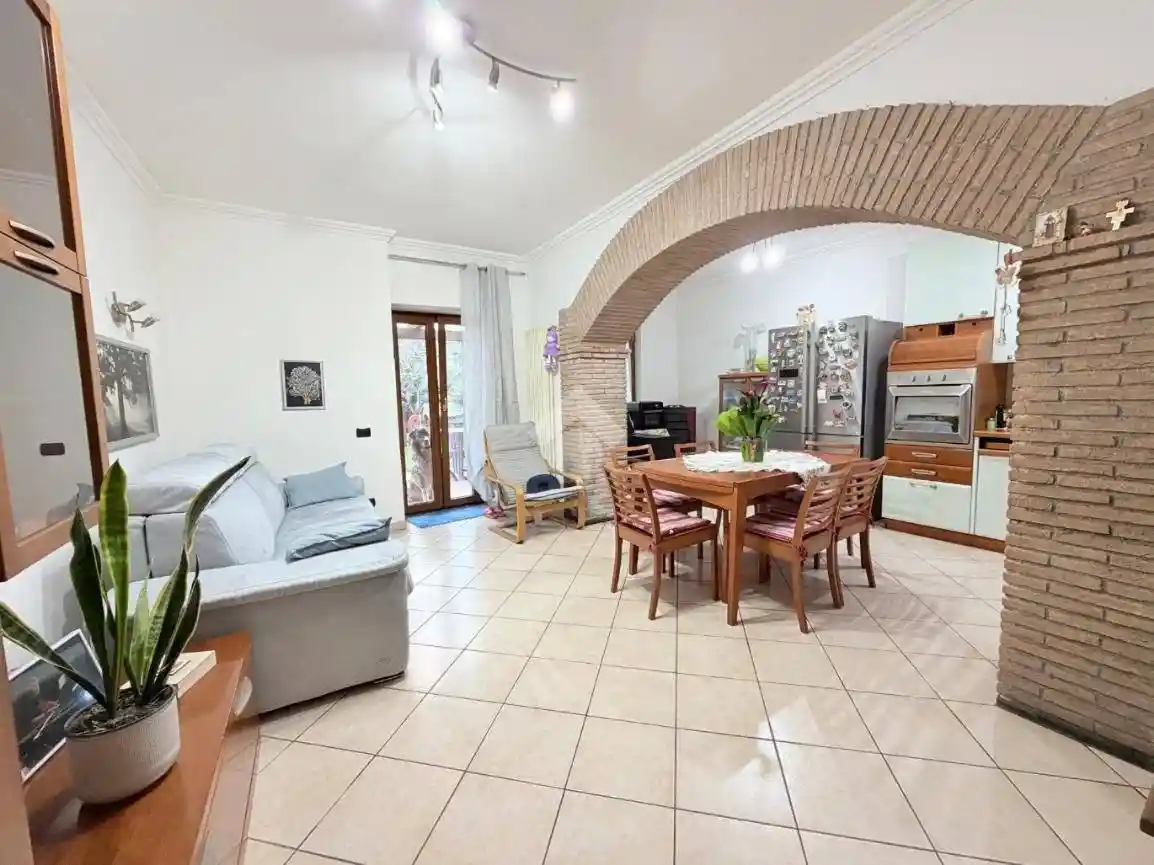 Appartamento in vendita a Valmontone