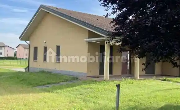 Casa indipendente in vendita a Mesero