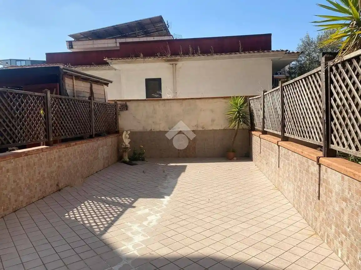 Appartamento in vendita a Acerra