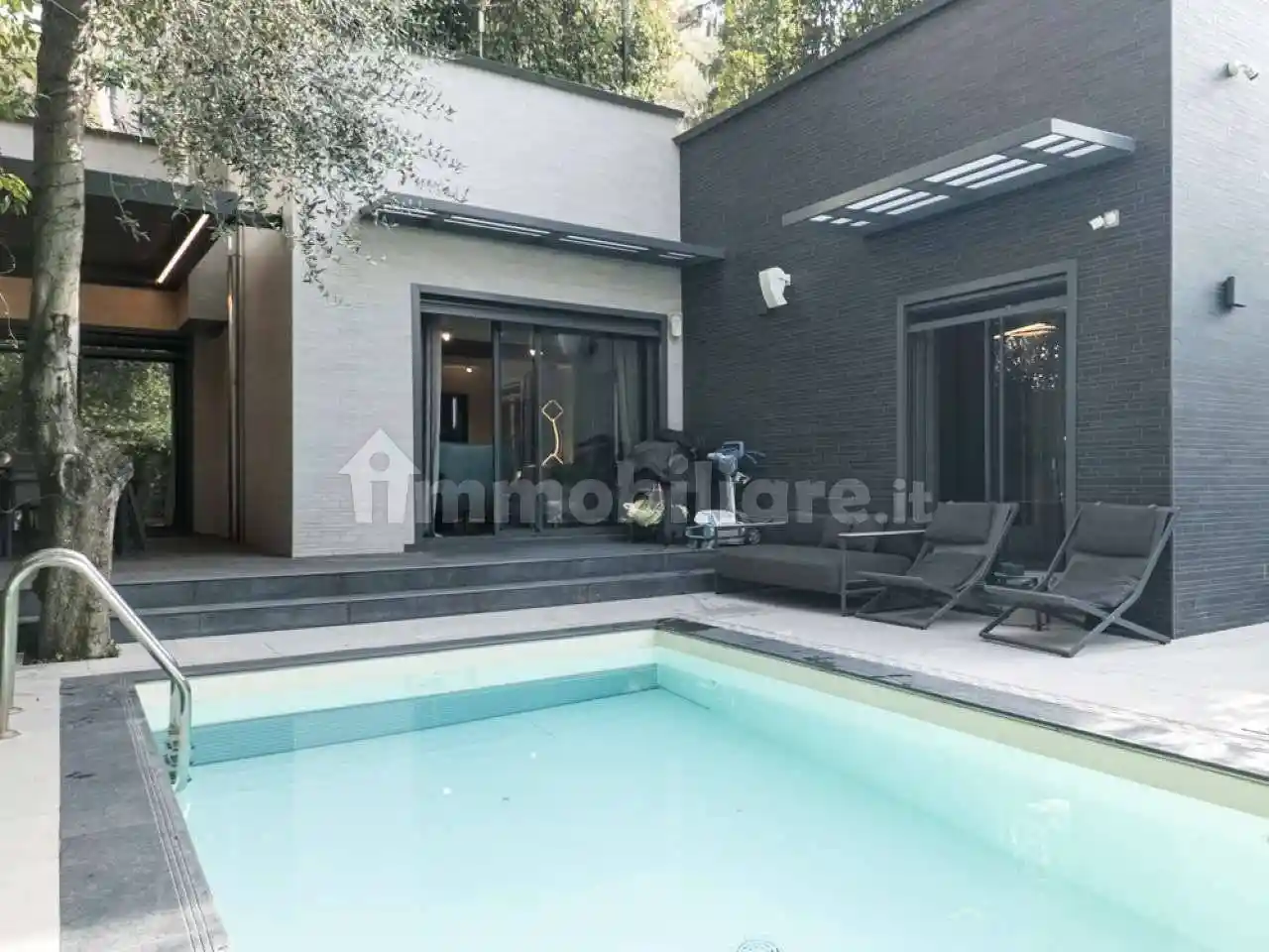 Villa in vendita a Roma