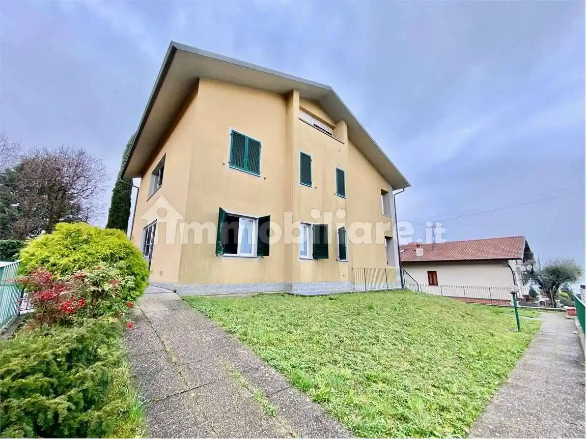 Appartamento in affitto a Oggiono