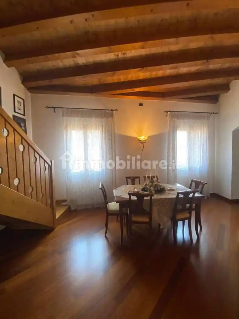 Appartamento in vendita a Conegliano