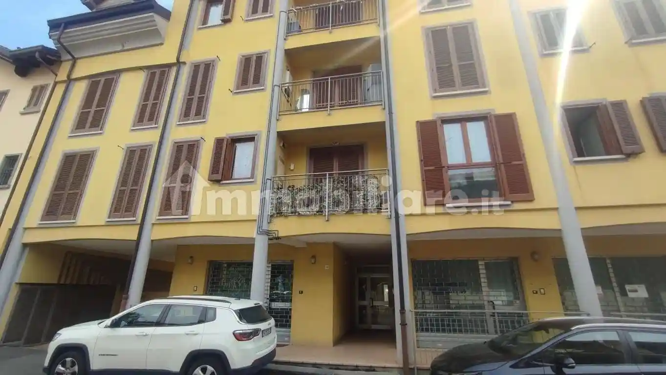 Appartamento in vendita a Roncello