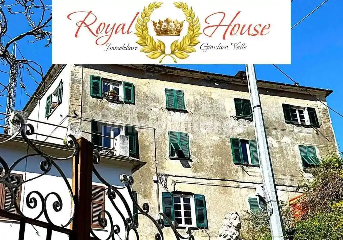 Appartamento in vendita a Genova