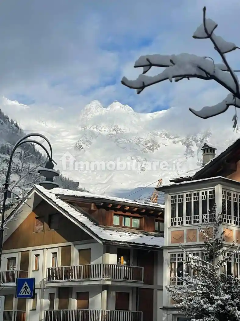 Appartamento in affitto a Courmayeur