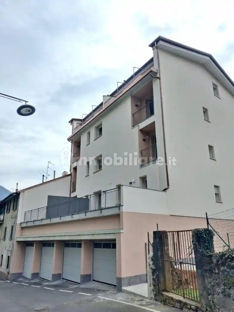 Appartamento in vendita a Albino