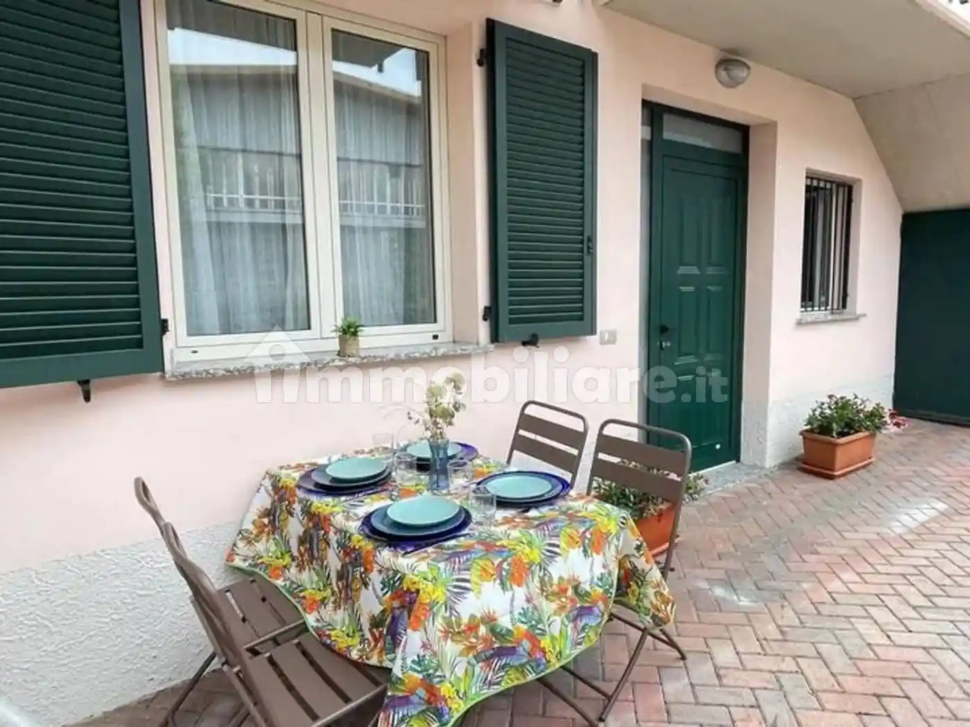 Appartamento in affitto a Colico