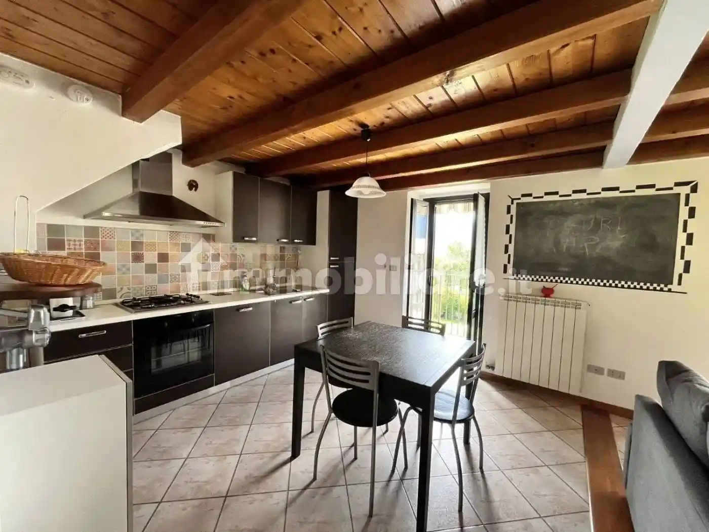 Appartamento in affitto a Colico