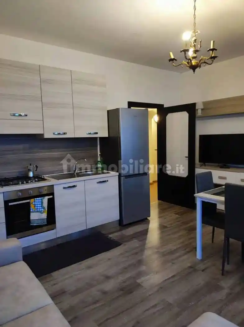 Appartamento in affitto a Colico