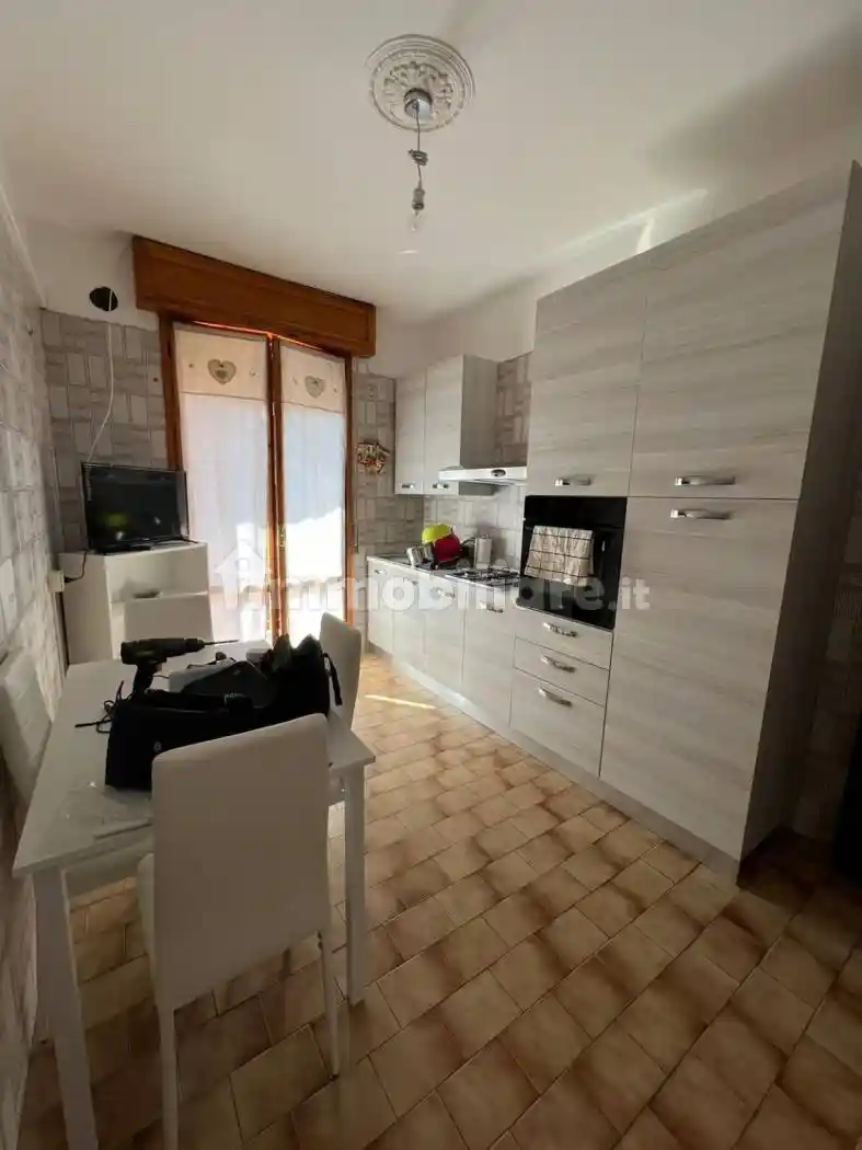 Appartamento in vendita a Modena