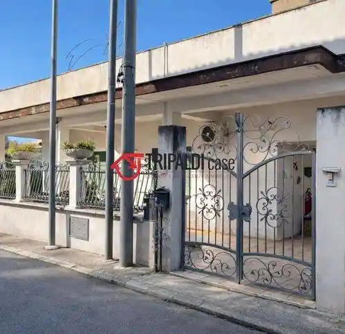 Villa in vendita a Taranto