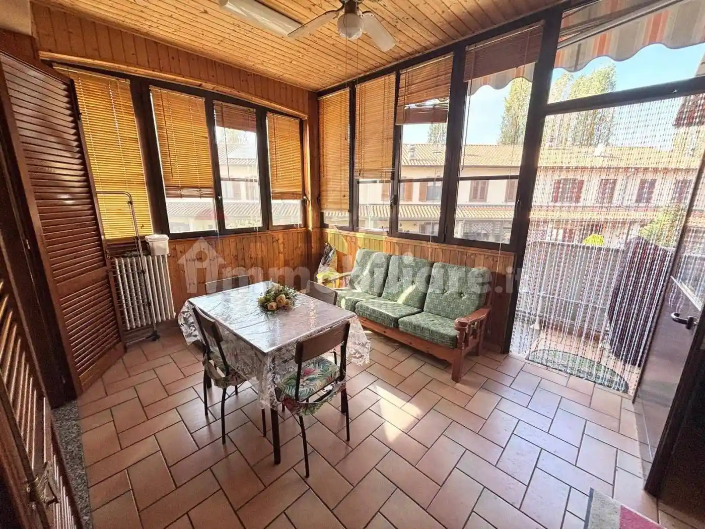 Villa in vendita a Lacchiarella