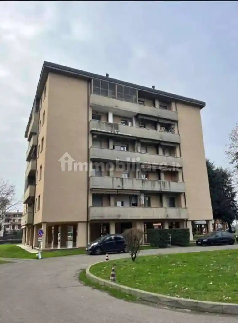 Appartamento in vendita a Tavazzano con Villavesco