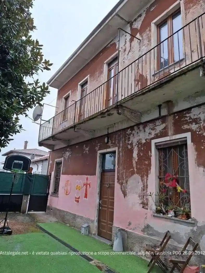 Villa in vendita a Busto Arsizio