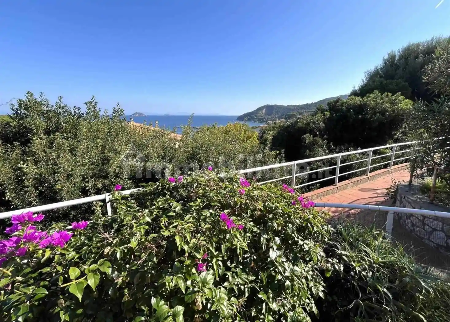 Appartamento in vendita a Rio