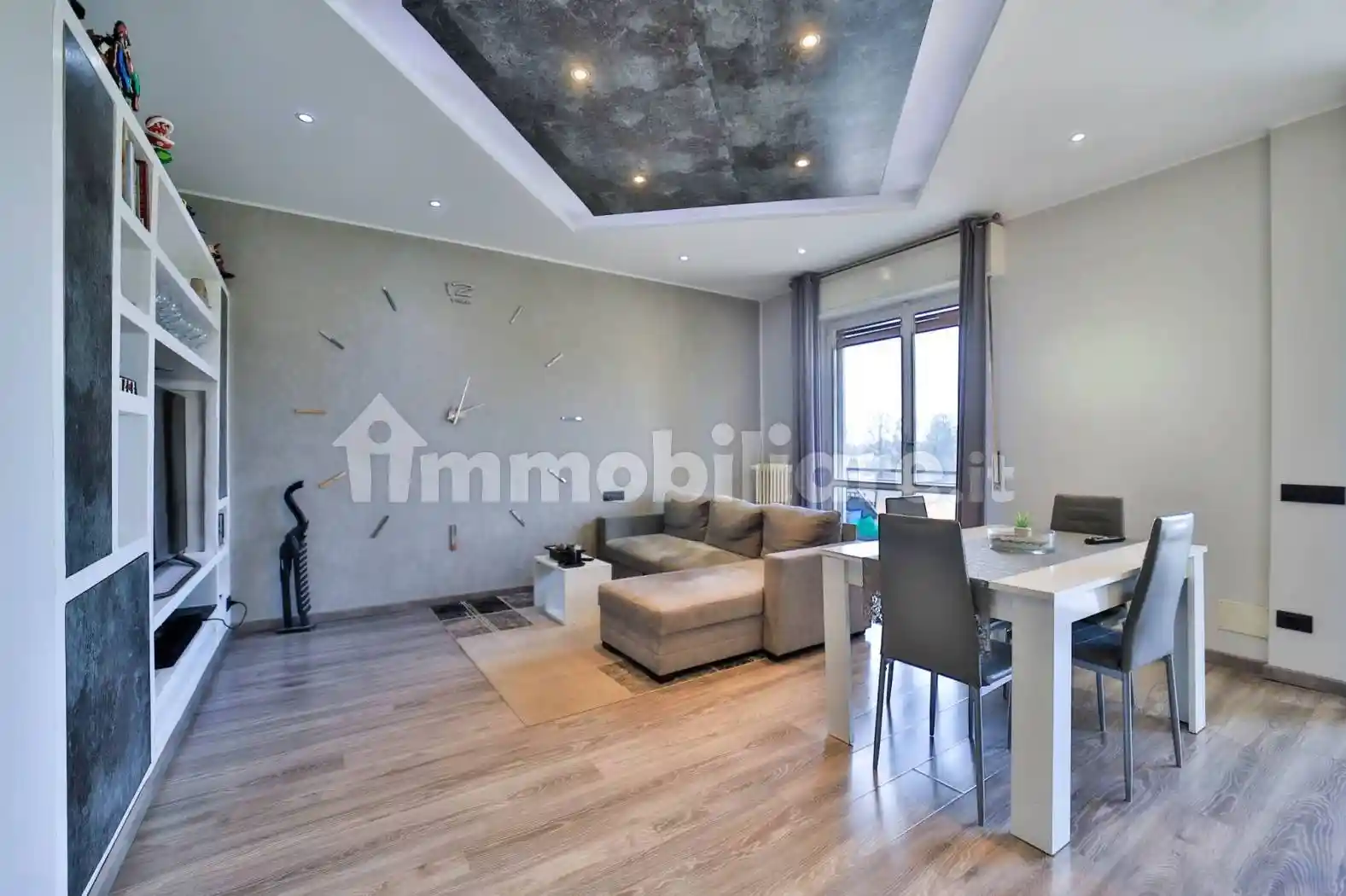 Appartamento in vendita a Bernareggio