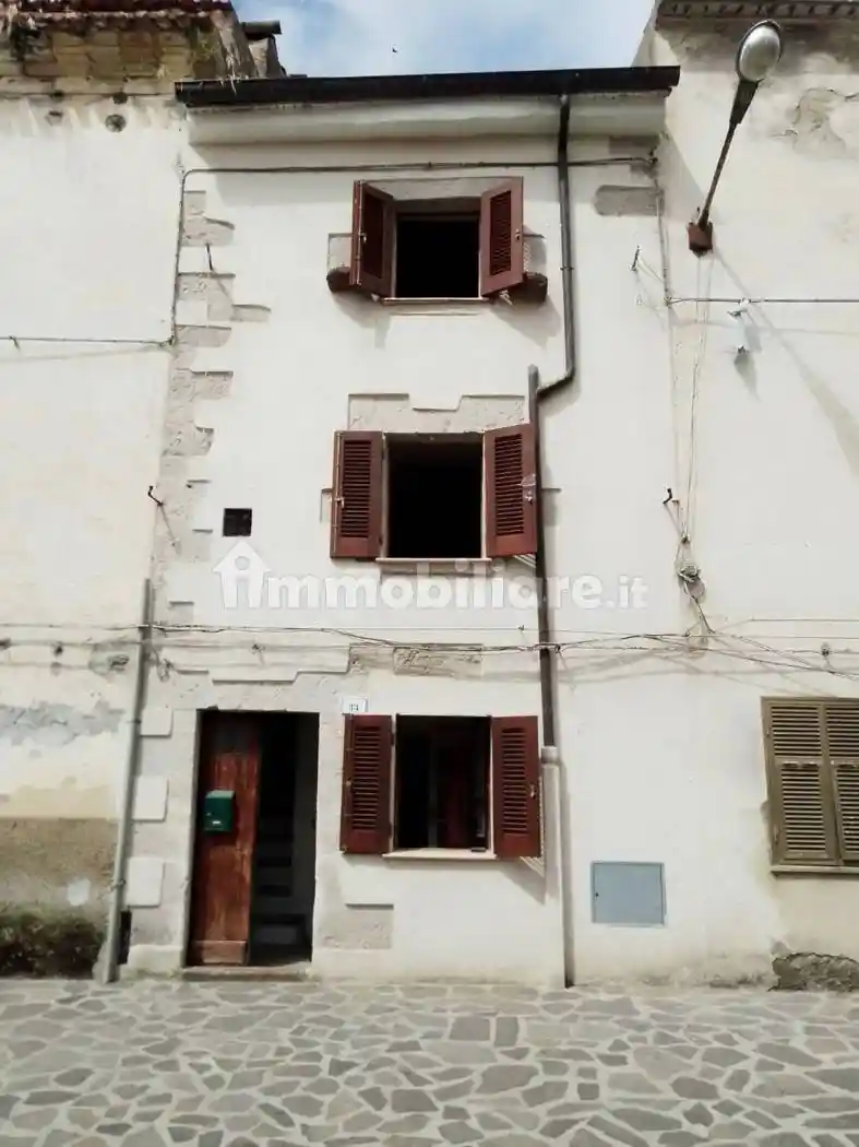 Villa in vendita a Villanova Monteleone