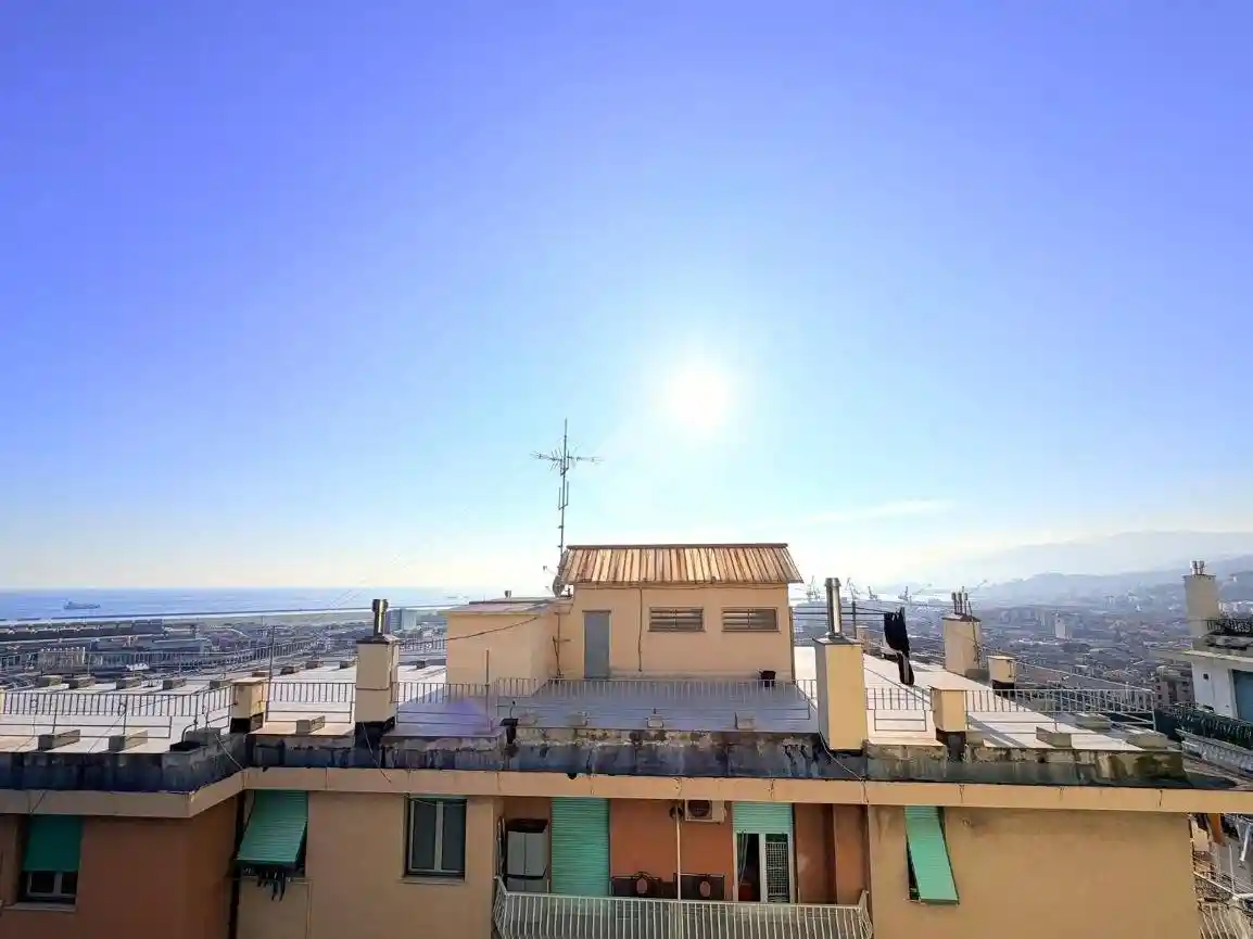 Appartamento in vendita a Genova