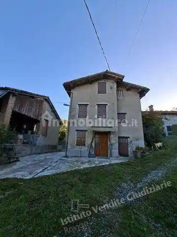Rustico - Casale in vendita a Salsomaggiore Terme