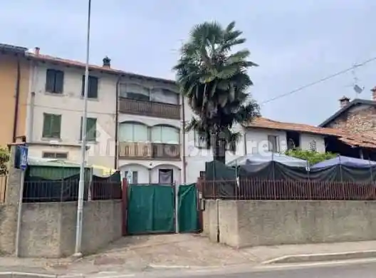 Casa indipendente in vendita a Cantello