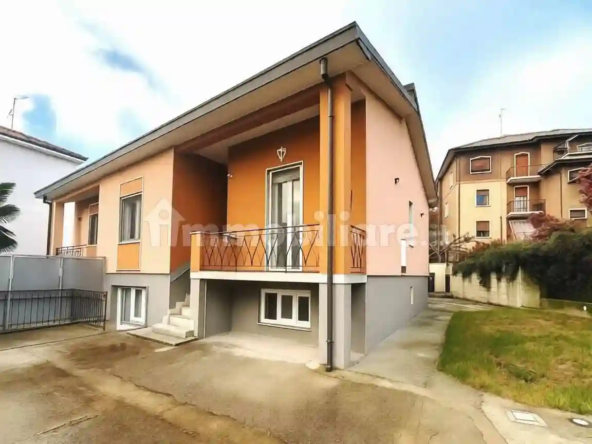 Casa indipendente - foto 2