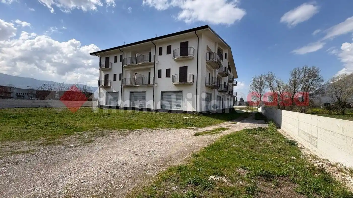 Palazzo - Edificio in vendita a Montesarchio