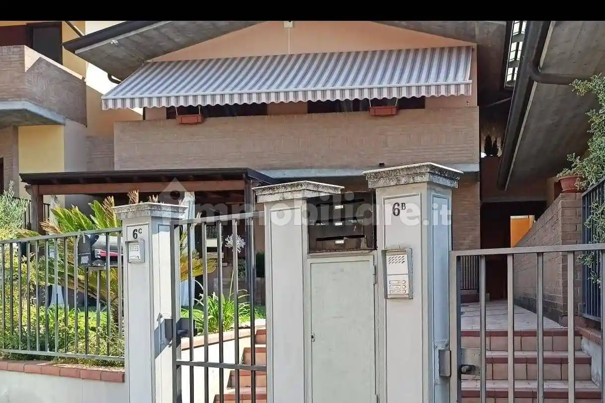 Appartamento in affitto a Botticino