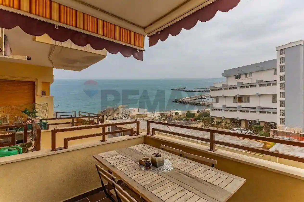 Appartamento in vendita a Bari