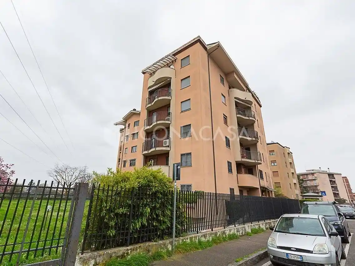 Appartamento in vendita a Brugherio