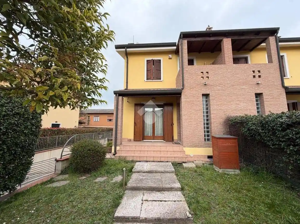 Villa in vendita a Legnago