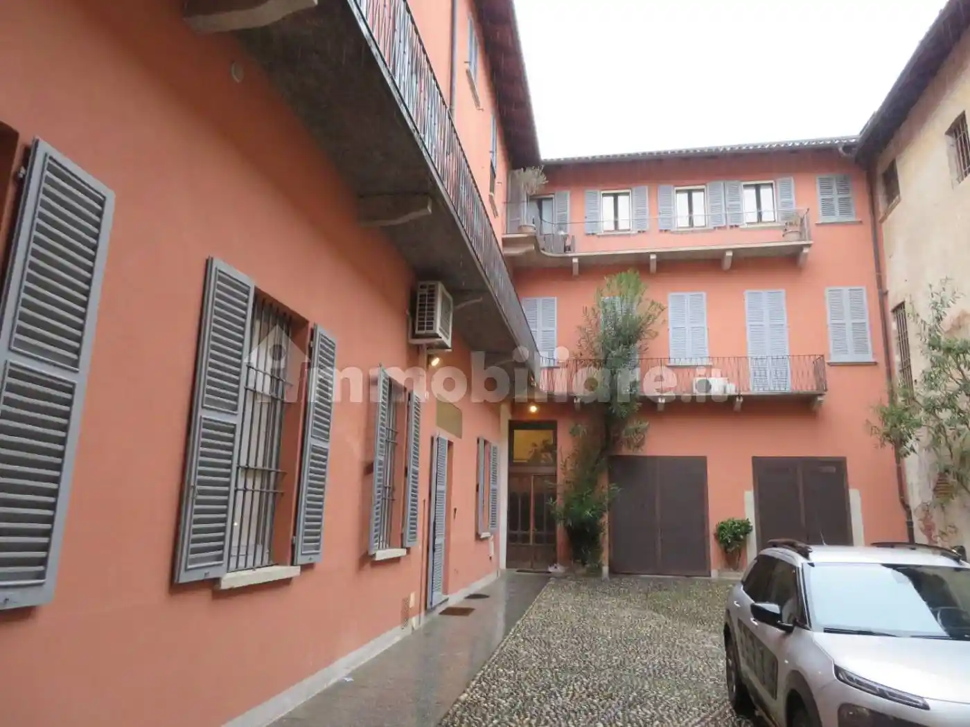 Appartamento in affitto a Novara