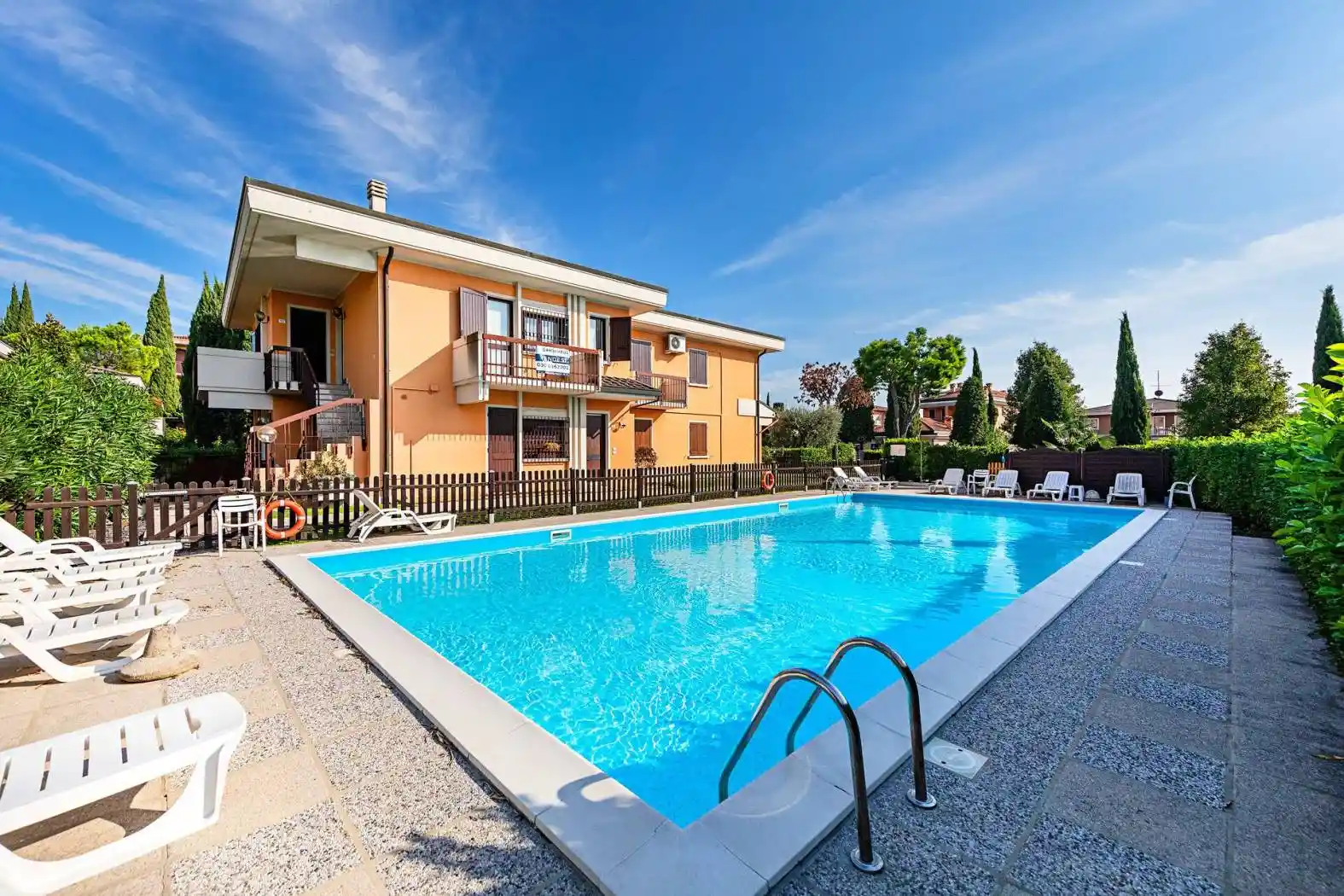 Appartamento in vendita a Sirmione