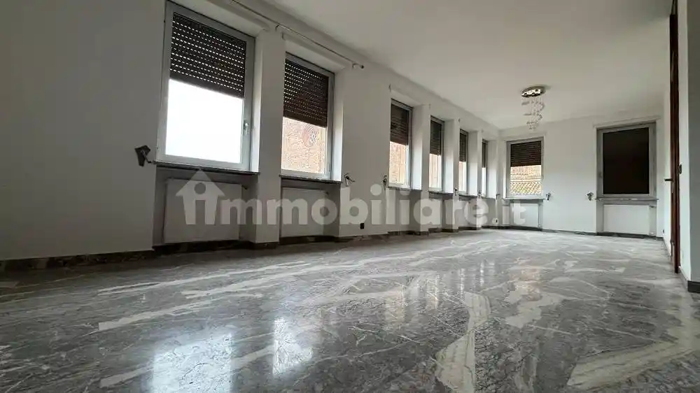 Appartamento in vendita a Piacenza