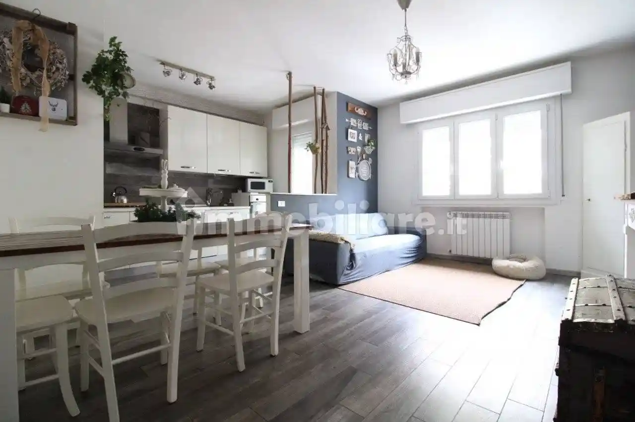 Appartamento in vendita a Modena