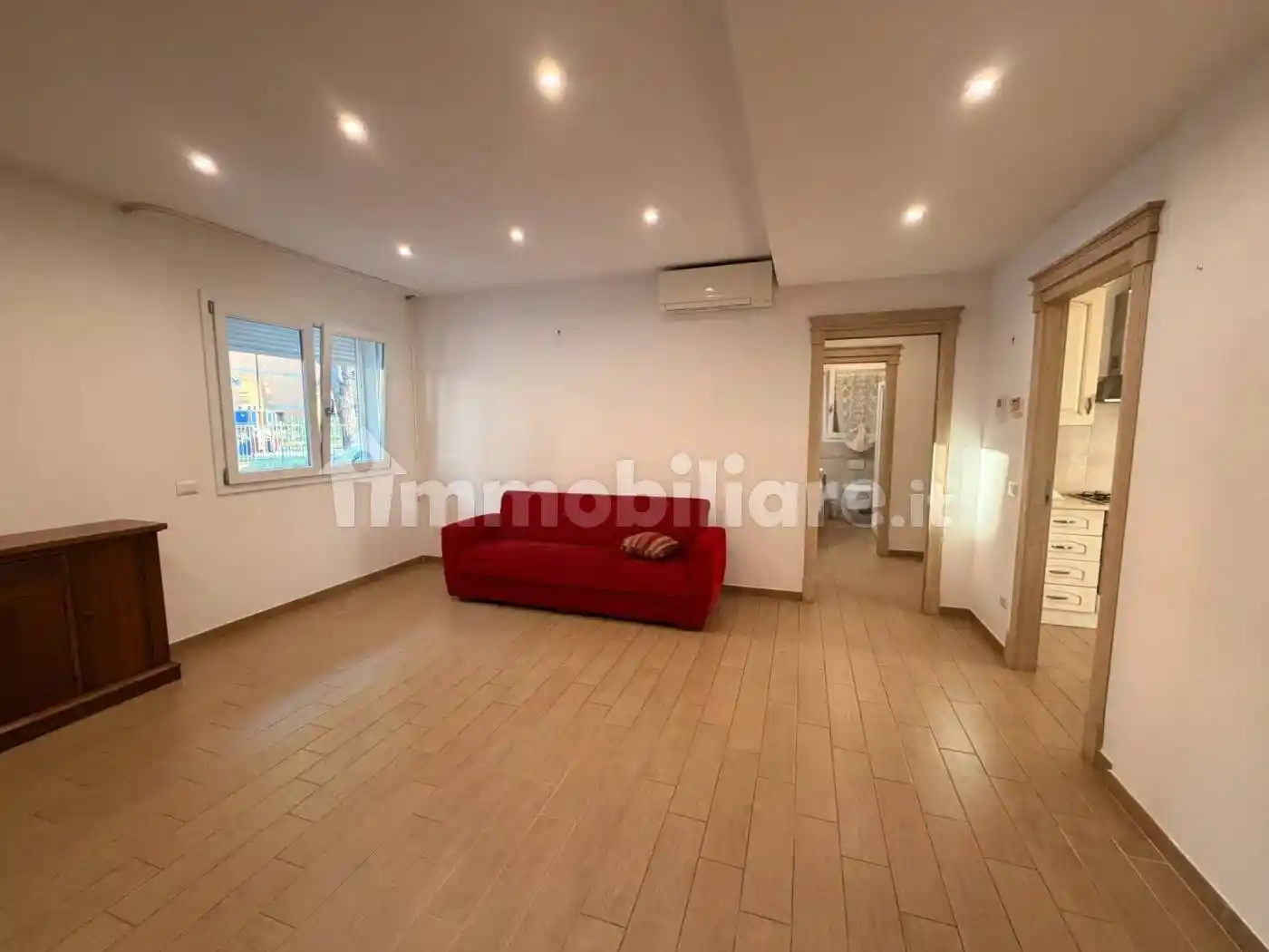 Appartamento in vendita a Viareggio