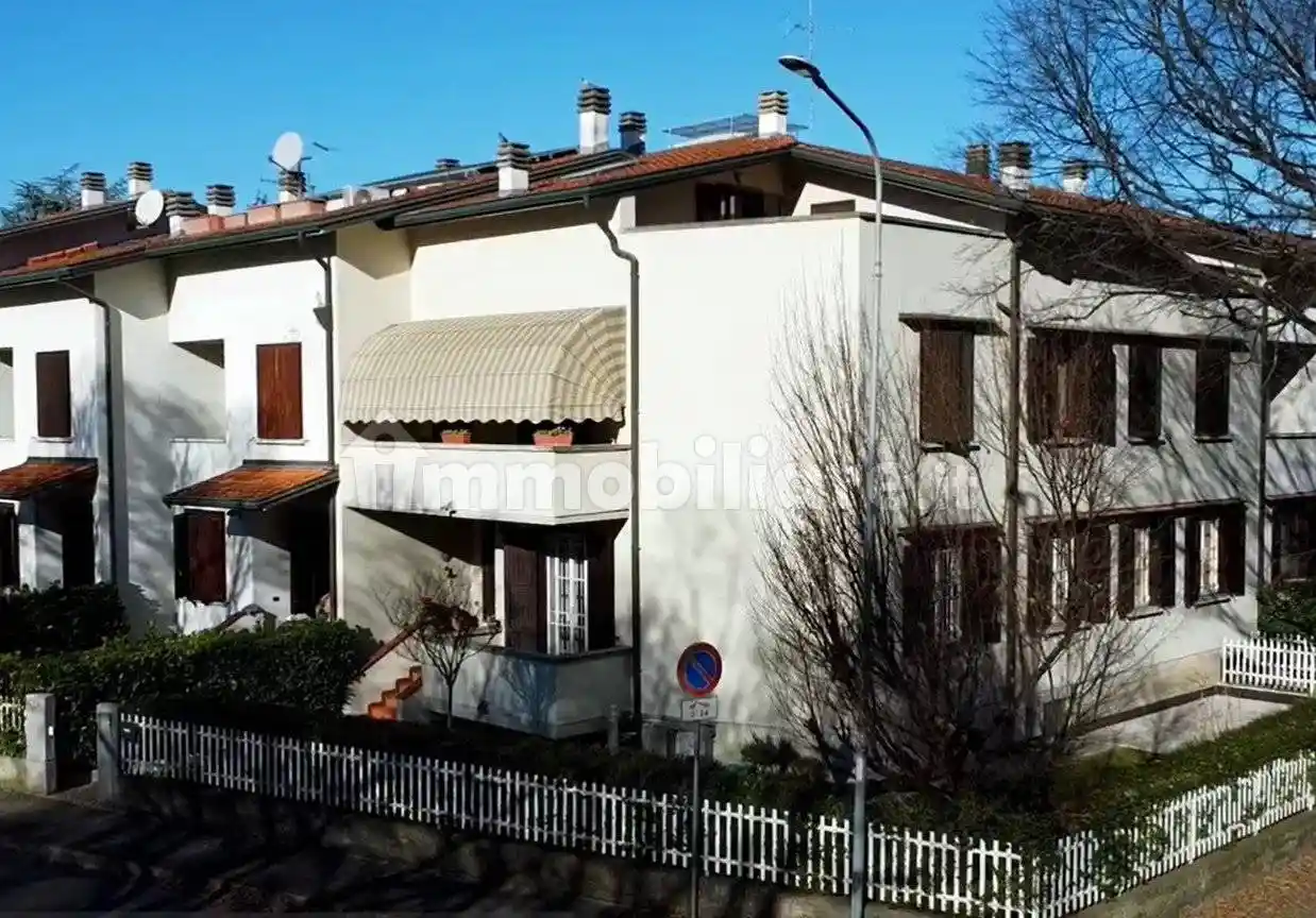Villetta a schiera in vendita a Reggio Emilia
